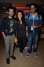 Raj kummar Yadav, Vikas Bahl, Vikramaditya Motwane at Queen film screening in PVR, Mumbai on 3rd March 2014 (67)_53159ccc378d6.JPG