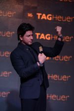 Shah Rukh Khan unveils Tag Heuer_s Golden Carrera watch collection in Taj Land_s End, Mumbai on 3rd March 2014 (176)_5315a7845e45a.JPG