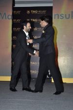 Shah Rukh Khan unveils Tag Heuer_s Golden Carrera watch collection in Taj Land_s End, Mumbai on 3rd March 2014 (28)_5315a6bf3ee4d.JPG