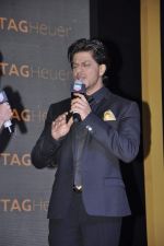 Shah Rukh Khan unveils Tag Heuer_s Golden Carrera watch collection in Taj Land_s End, Mumbai on 3rd March 2014 (7)_5315a65ec8a67.JPG