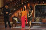 Sunny Leone, Ekta Kapoor on the sets of Comedy Nights with Kapil in Filmcity, Mumbai on 4th March 2014 (31)_5316c79db5729.JPG