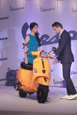 Imran Khan at Vespa event in Mumbai on 6th March 2014 (36)_5319cd68afed5.JPG