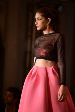 at Cosmopolitan Max Fashion Icon grand finale in Delhi on 6th March 2014 (307)_5319cc4d85cba.JPG