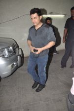 Aamir Khan at Queen Screening in Lightbox, Mumbai on 8th March 2014 (42)_531d96260f15b.JPG