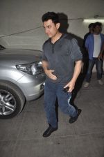 Aamir Khan at Queen Screening in Lightbox, Mumbai on 8th March 2014 (43)_531d9626f2fe6.JPG