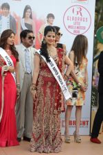 at Gladrags Mrs India and race in Mumbai on 9th March 2014 (494)_531da0ee03294.JPG