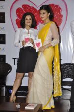 Jacqueline Fernandez at The Love Diet book launch in Bandra, Mumbai on 11th March 2014 (23)_5320440451a3f.JPG