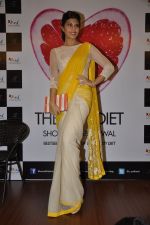 Jacqueline Fernandez at The Love Diet book launch in Bandra, Mumbai on 11th March 2014 (44)_5320440b27cb2.JPG