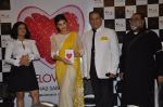 Jacqueline Fernandez, Dalip Tahil  at The Love Diet book launch in Bandra, Mumbai on 11th March 2014 (29)_5320441f56c22.JPG