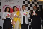 Jacqueline Fernandez, Dalip Tahil at The Love Diet book launch in Bandra, Mumbai on 11th March 2014 (21)_5320441fa3326.JPG