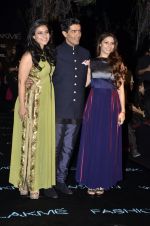 Kajol, Tanisha Mukherjee at Manish Malhotra Show at LFW 2014 opening in Grand Hyatt, Mumbai on 11th March 2014 (21)_532006b6509c2.JPG