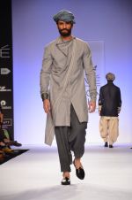 Model walk for Gen Next Show at LFW 2014 Day 1 in Grand Hyatt, Mumbai on 12th March 2014 (86)_53204e3bf41af.JPG