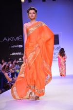 Model walk for Mandira Bedi Show at LFW 2014 Day 2 in Grand Hyatt, Mumbai on 13th March 2014 (61)_53219f99a5349.JPG