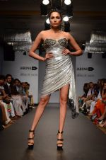 Model walk for Swagger by Saj Jabong Show at LFW 2014 Day 1 in Grand Hyatt, Mumbai on 12th March 2014 (174)_532183e88b700.JPG