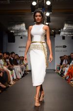 Model walk for Swagger by Saj Jabong Show at LFW 2014 Day 1 in Grand Hyatt, Mumbai on 12th March 2014 (194)_532183f04b9a6.JPG