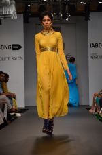 Model walk for Swagger by Saj Jabong Show at LFW 2014 Day 1 in Grand Hyatt, Mumbai on 12th March 2014 (229)_532184018abd9.JPG