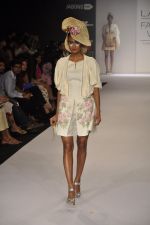 Model walk for N and S Gaia Show at LFW 2014 Day 3 in Grand Hyatt, Mumbai on 14th March 2014 (21)_5322e3fcbbc9a.JPG