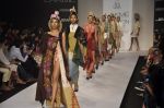 Model walk for N and S Gaia Show at LFW 2014 Day 3 in Grand Hyatt, Mumbai on 14th March 2014 (89)_5322e41919afa.JPG