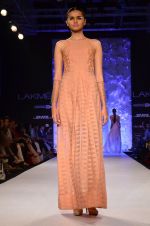 Model walk for Anita Dongre Show at LFW 2014 Day 3 in Grand Hyatt, Mumbai on 14th March 2014 (143)_53243ce6f180a.JPG
