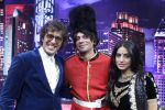 Chunky Pandey, Sunil Grover & Mahi Gill promotes Gang of Ghosts on Mad in India in Delhi on 14th March 2014 _5325066543a58.JPG