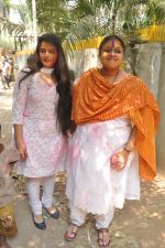 Supriya Pathak at Shabana_s Holi Celebration in Mumbai on 17th March 2014 (49)_5327e65612503.JPG