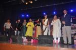 Sonam Kapoor, Anup Jalota at the launch of Kuch Dil Ne Kaha Ghazal Album in Mumbai on 18th March 2014 (24)_53292420d7de1.JPG