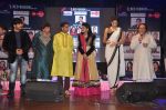 Sonam Kapoor, Anup Jalota at the launch of Kuch Dil Ne Kaha Ghazal Album in Mumbai on 18th March 2014 (28)_53292458f2145.JPG