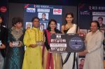 Sonam Kapoor, Anup Jalota at the launch of Kuch Dil Ne Kaha Ghazal Album in Mumbai on 18th March 2014 (37)_5329242332ba2.JPG