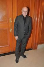Anupam Kher at Vashu Bhagnani_s bash who completes 25 years in movie world in Marriott, Mumbai on 22nd March 2014 (108)_532ec021c5445.JPG