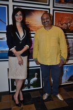 Divya Kumar. Leslie Lewis at photo exhibition in Kalaghoda, Mumbai on 22nd March 2014 (18)_532ebdbba9faa.JPG