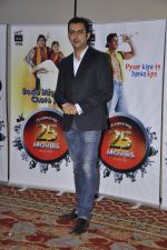 at Vashu Bhagnani_s bash who completes 25 years in movie world in Marriott, Mumbai on 22nd March 2014 (12)_532ec0571f142.JPG