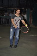 Aamir Khan at Khar Gymkhana sports event in Khar, Mumbai on 23rd March 2014 (51)_533017c49890d.JPG