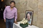 Johnny Lever at Club 60 screening on occasion of 100 days and tribute to Farooque Shaikh in Lightbox, Mumbai on 23rd March 2014 (36)_53301b44c56b5.JPG