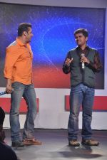 Salman Khan at CNN IBN Veer event in Lalit Hotel, Mumbai on 23rd March 2014 (101)_53301e1eb2448.JPG
