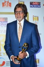 Amitabh Bachchan at Times Now NRI Awards in Mumbai on 24th March 2014 (51)_53316c283a06d.JPG