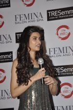 Diana Penty launches Femina Saloon and Spa_s latest issue in Andheri, Mumbai on 25th March 2014 (100)_5332bd6bab077.JPG