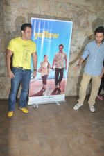 Salman Khan, Riteish Deshmukh at the special screening of Marathi film Yellow in Mumbai on 29th March 2014 (27)_53378bbb86c0e.JPG