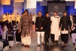 Amitabh Bachchan, Akshay Kumar, Farhan Akhtar, Ranbir Kapoor, Siddharth Malhotra, Manish Malhotra walk the ramp for Manish Malhotra Show Men for Mijwan in Mumbai on 1st April 2014 (6)_533bec39a6ecb.JPG