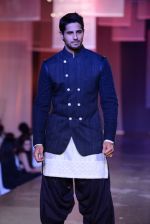Siddharth Malhotra walk the ramp for Manish Malhotra Show Men for Mijwan in Mumbai on 1st April 2014 (125)_533bed8a411e0.JPG