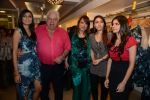 Soha Ali Khan, Zarine Khan at designer Sonya Vajifdar_s launch at FIZAA in Mumbai on 2nd April 2014 (65)_533d48f60cad1.JPG