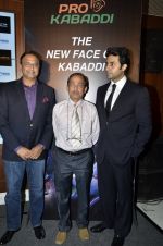 Abhishek Bachchan at Pro Kabaddi press meet in J W Marriott, Mumbai on 10th April 2014 (7)_5347a0c4c818d.JPG