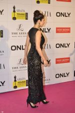 Sophie Chaudhary at Grazia Young awards red carpet in Mumbai on 13th April 2014 (203)_534bb7a15947a.JPG
