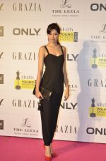 at Grazia Young awards red carpet in Mumbai on 13th April 2014 (9)_534b7a579cdc5.JPG