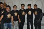 Vikramaditya Motwane, Vijay Singh, Karan Johar, Vikas Bahl, Ranbir Kapoor, Anurag Kashyap at Wrap-up bash of Bombay Velvet in Mumbai on 16th April 2014 (135)_534fad03cd079.JPG