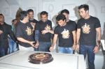 Vikramaditya Motwane, Vijay Singh, Karan Johar, Vikas Bahl, Ranbir Kapoor, Anurag Kashyap at Wrap-up bash of Bombay Velvet in Mumbai on 16th April 2014 (49)_534facc2932a9.JPG