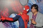 Vivek Oberoi meets Spiderman at PVR, Mumbai on 18th April 2014 (55)_53523badb13cc.JPG