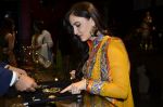 Elli Avram at The Big Door Trunk show in Pali Hill, Mumbai on 18th April 2014 (54)_53533df553ce7.JPG