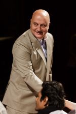 Anupam Kher at IIFA Premier and Workshop by Anupam Kher in Tampa Theater on 24th April 2014 (1)_535bf6d87ab5a.jpg