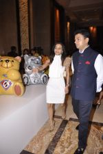 at Make A Wish Foundation_s fundraiser evening Wish A teddy hosted by Sangita Jindal and Neerja Birla in Palladium Hotel on 26th April 2014 (21)_535ca27639ada.JPG