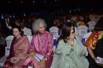 Aishwarya Rai Bachchan, Shivkumar Sharma pays tribute to Sri Sathya Sai Baba in Mumbai on 27th April 2014 (162)_535e085a03971.JPG